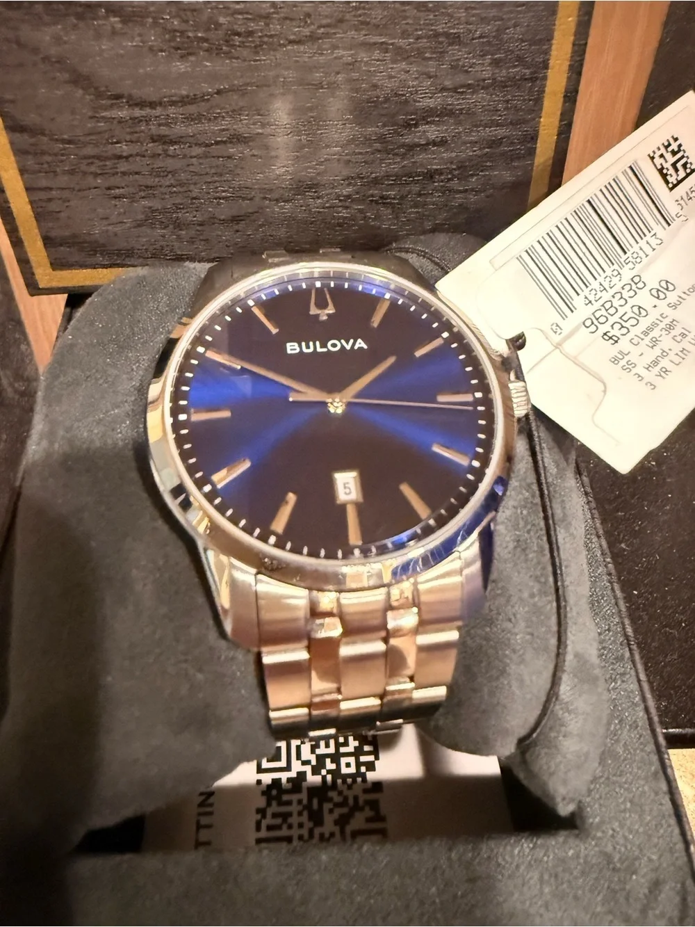 Watch in Men's Accessories